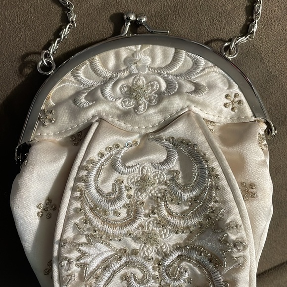 Vintage clutch beaded hand bag - Picture 2 of 7